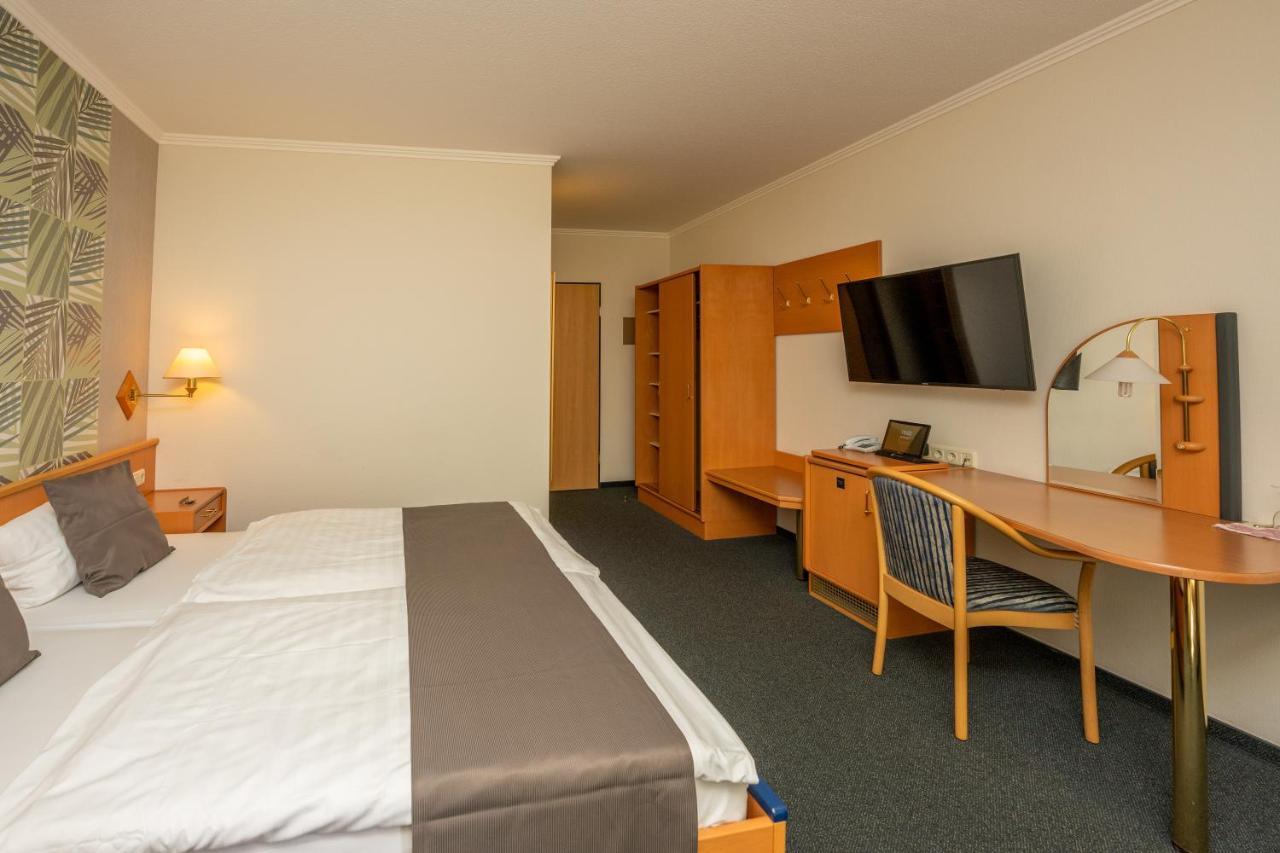 Waldhotel Kurfuerst Kaisersesch エクステリア 写真