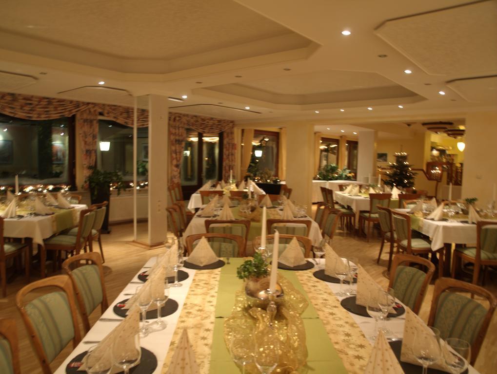 Waldhotel Kurfuerst Kaisersesch エクステリア 写真