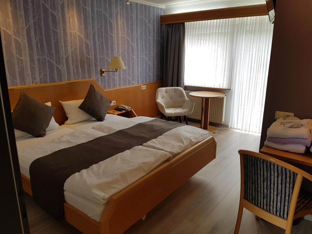 Waldhotel Kurfuerst Kaisersesch エクステリア 写真