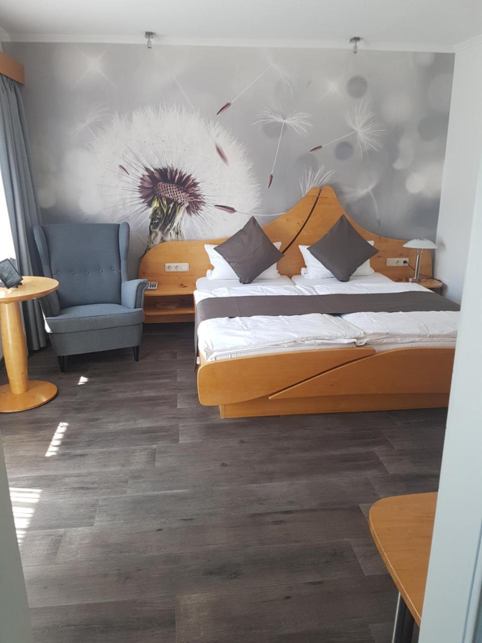 Waldhotel Kurfuerst Kaisersesch エクステリア 写真